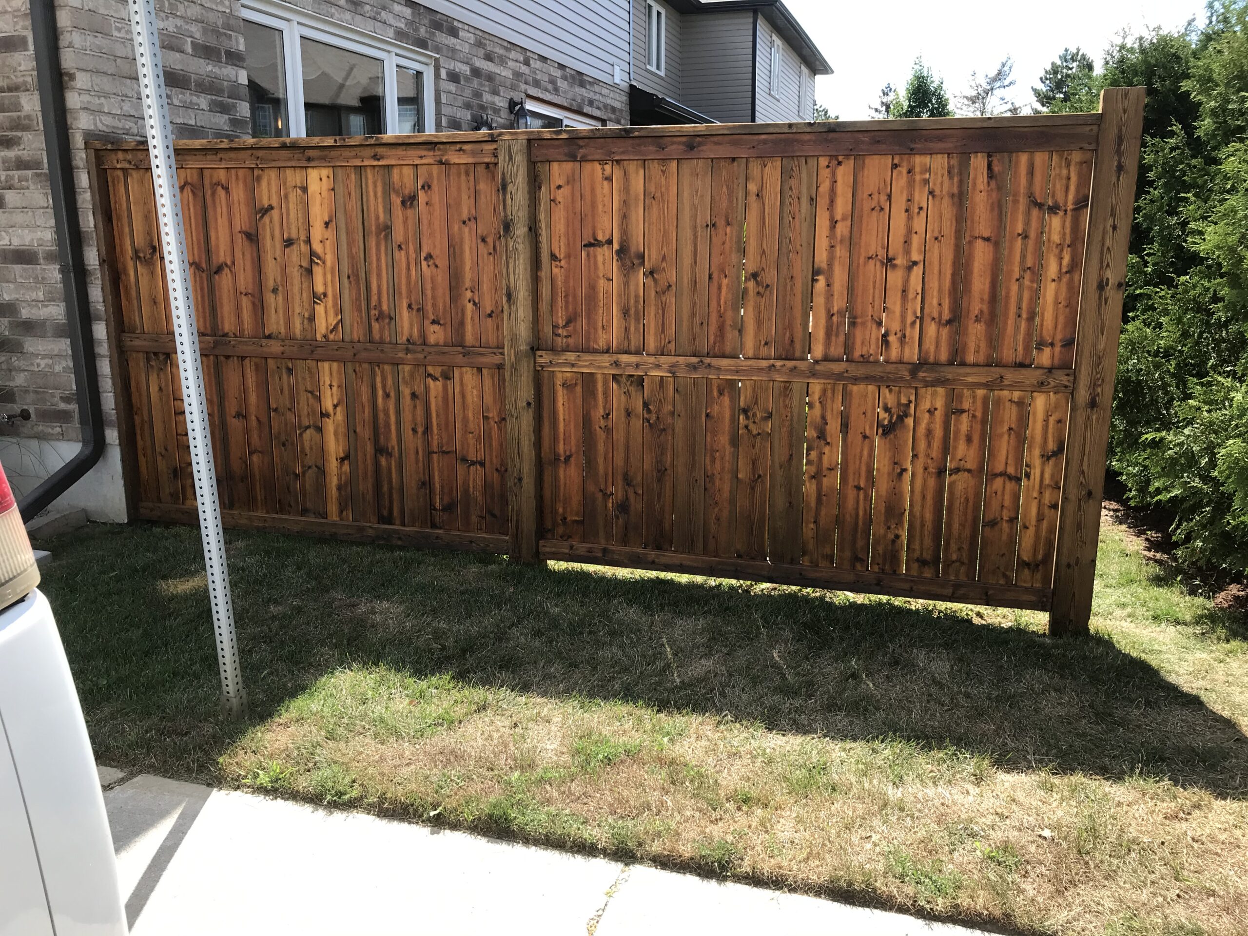 Fence Cleaning & Staining in Ontario